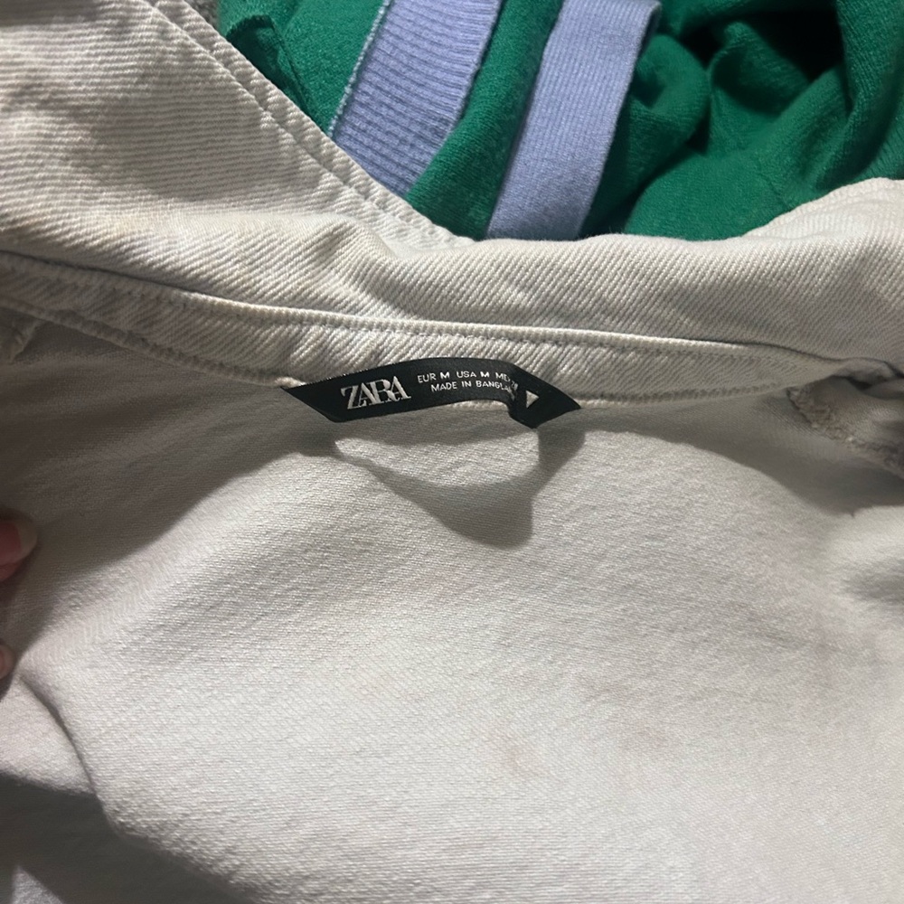 Zara Crop Denim Jacket - Picture 5 of 5